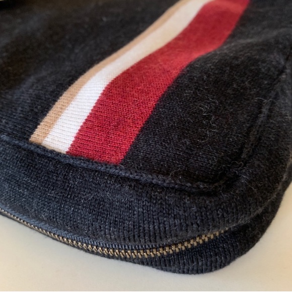 Parachut Merino Travel Kit (Blanket + Eye Mask) - Picture 3 of 8